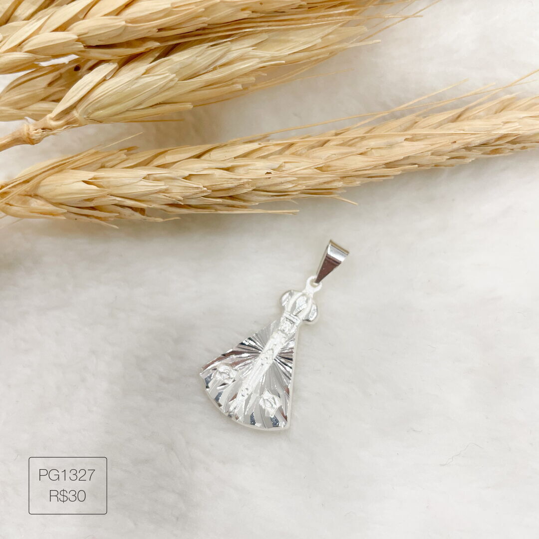 Pingente de Nossa Senhora Diamantada Liso Prateado